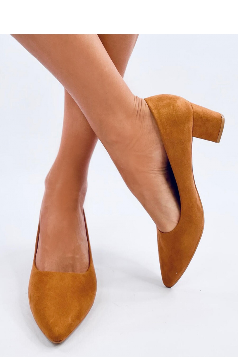  Block heel pumps model 193194 Inello  brown