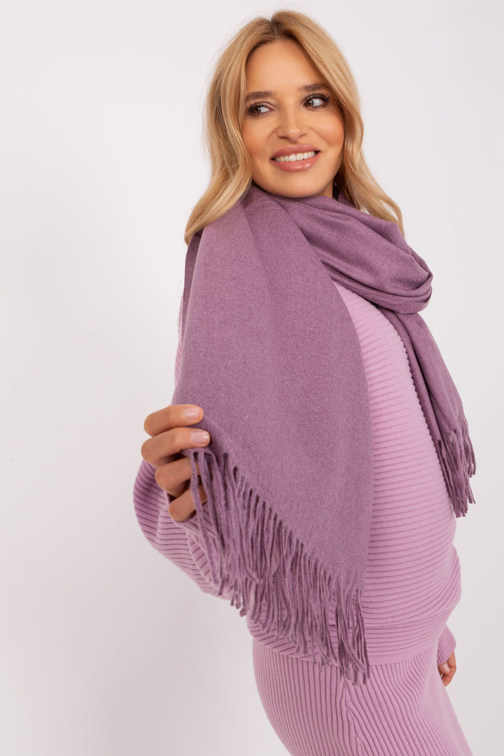  Shawl model 187603 AT  violet
