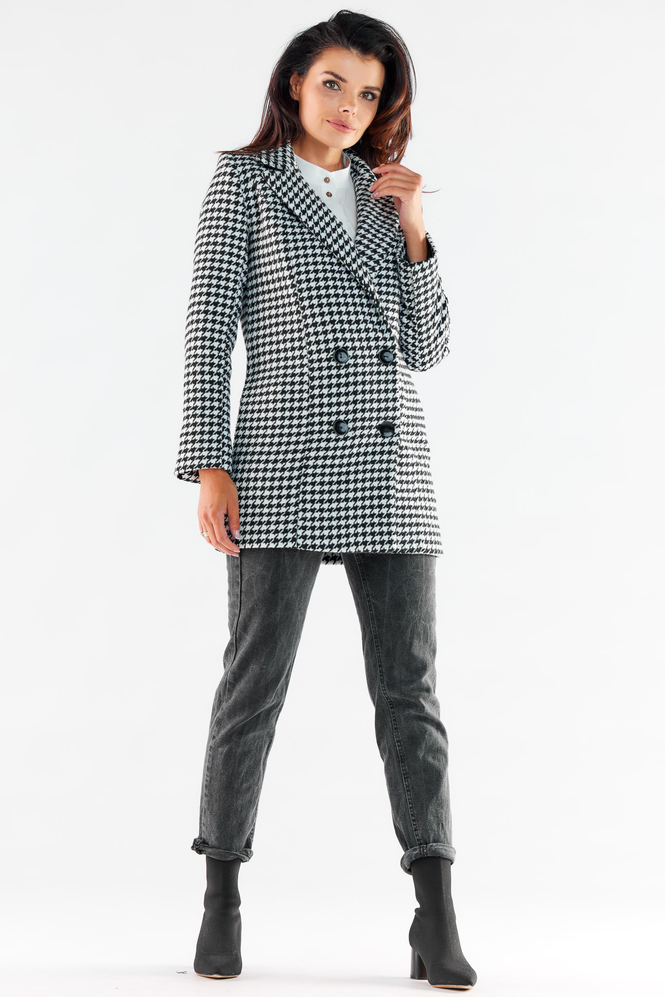  Coat model 173857 awama  black