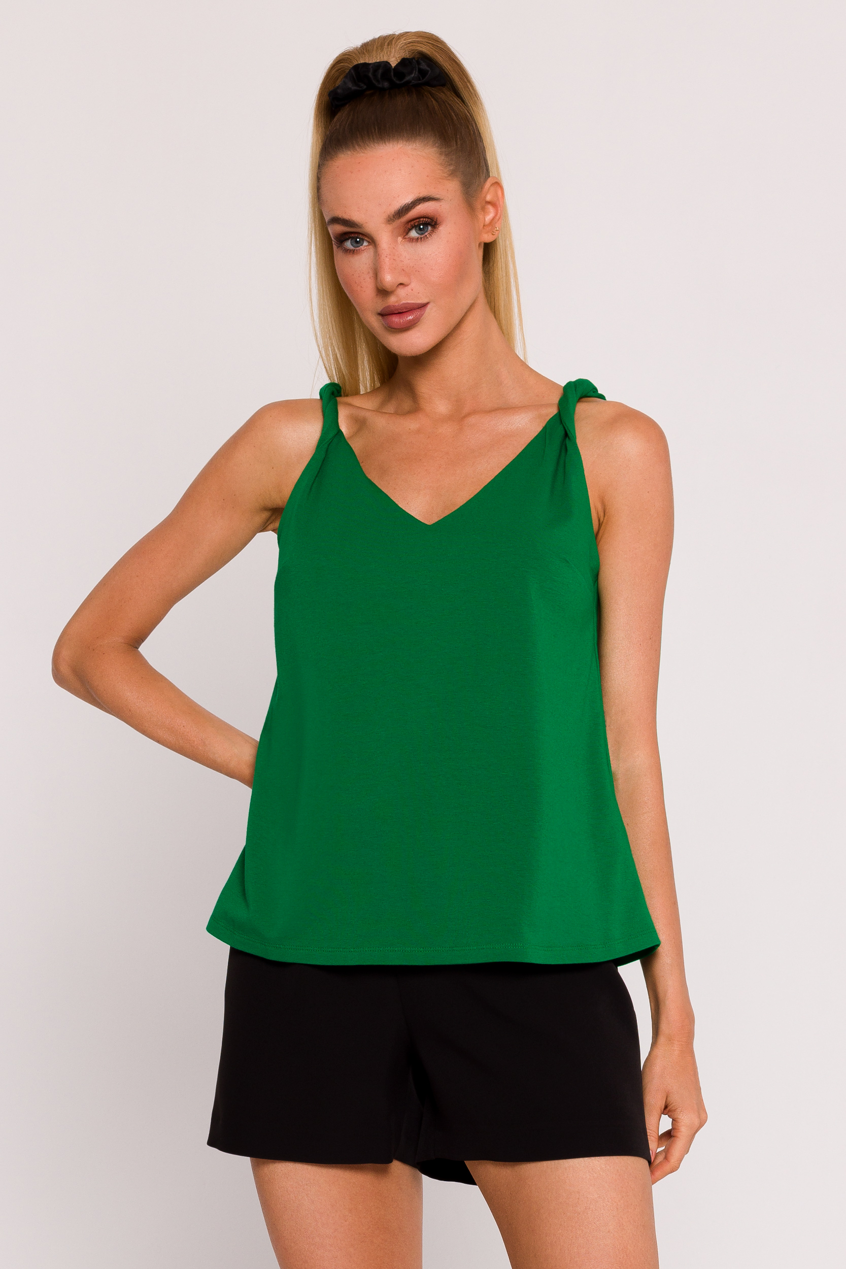  Blouse model 193545 Moe  green