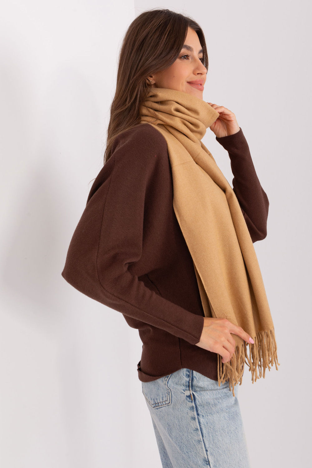  Shawl model 185892 AT  brown