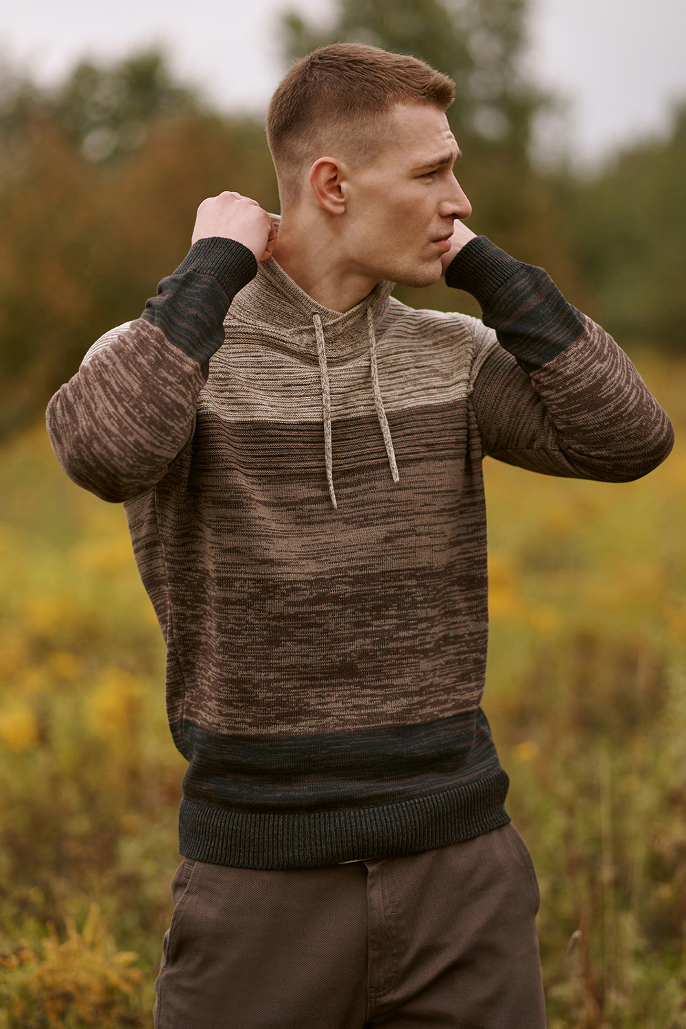  Jumper model 174211 Top Secret  brown