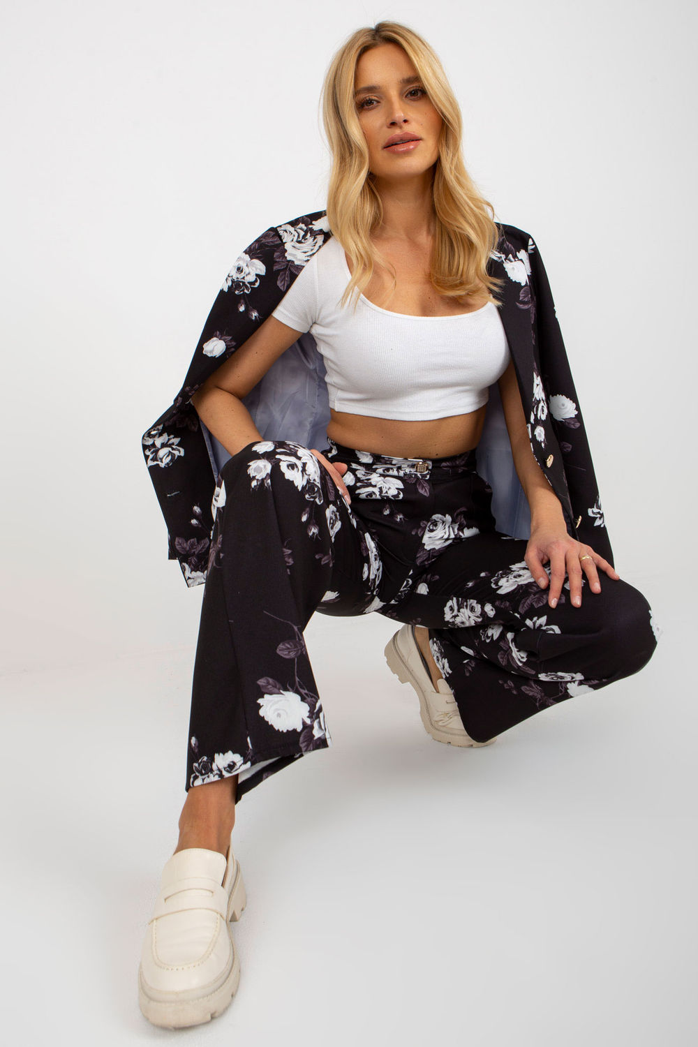  Women trousers model 175770 Lakerta  black
