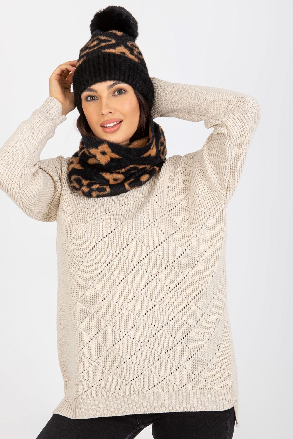  Cap model 185915 AT  black