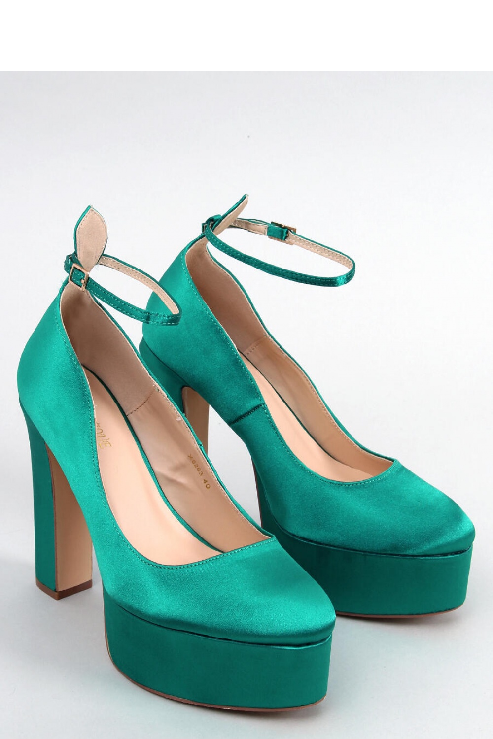  Platform pumps model 176071 Inello  green