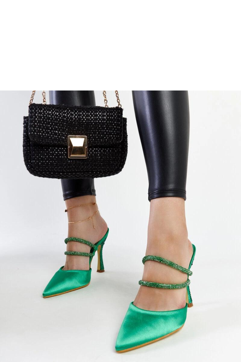 High heel pumps model 207510 Solea  green