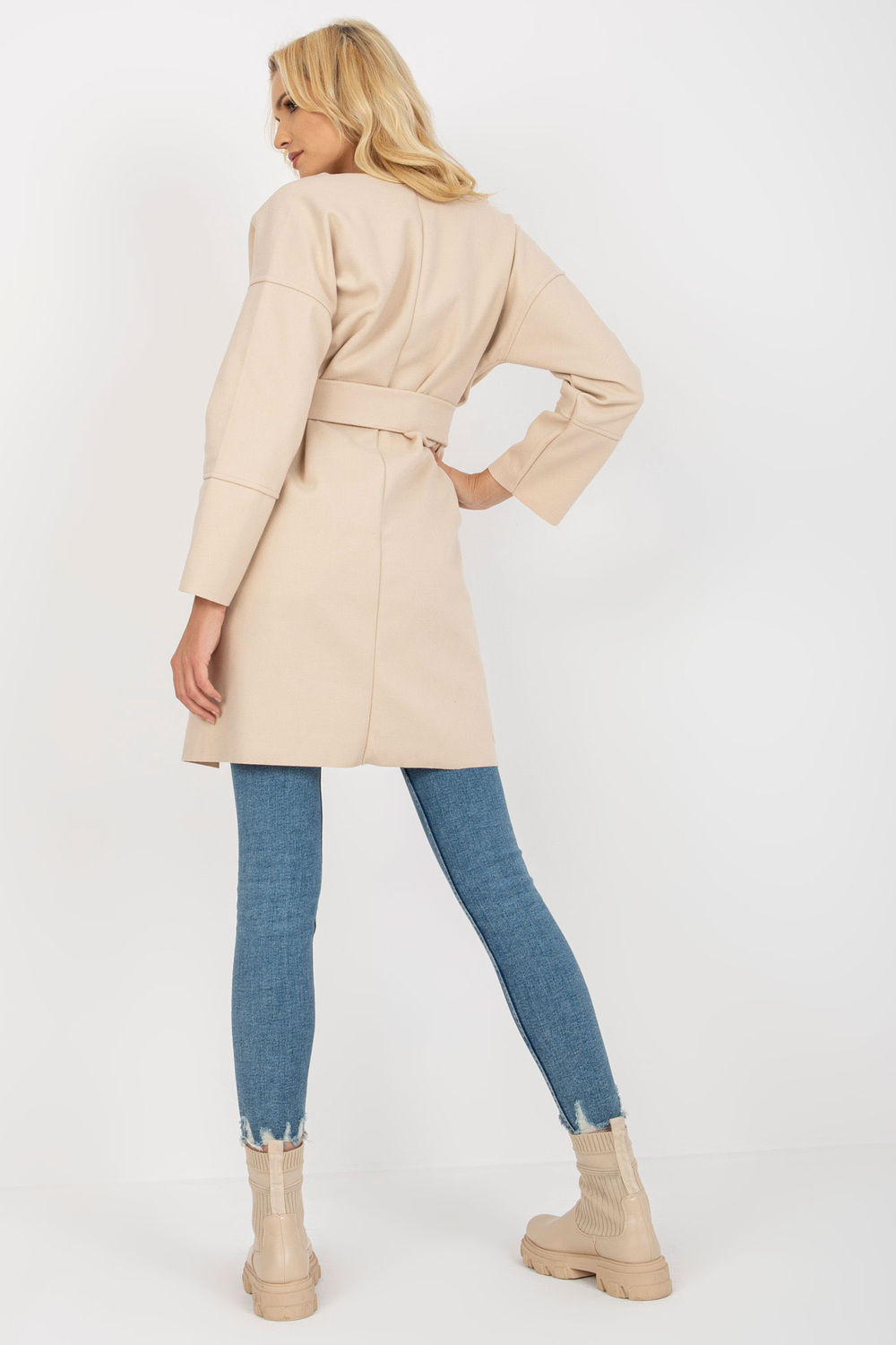  Coat model 171328 Och Bella  beige