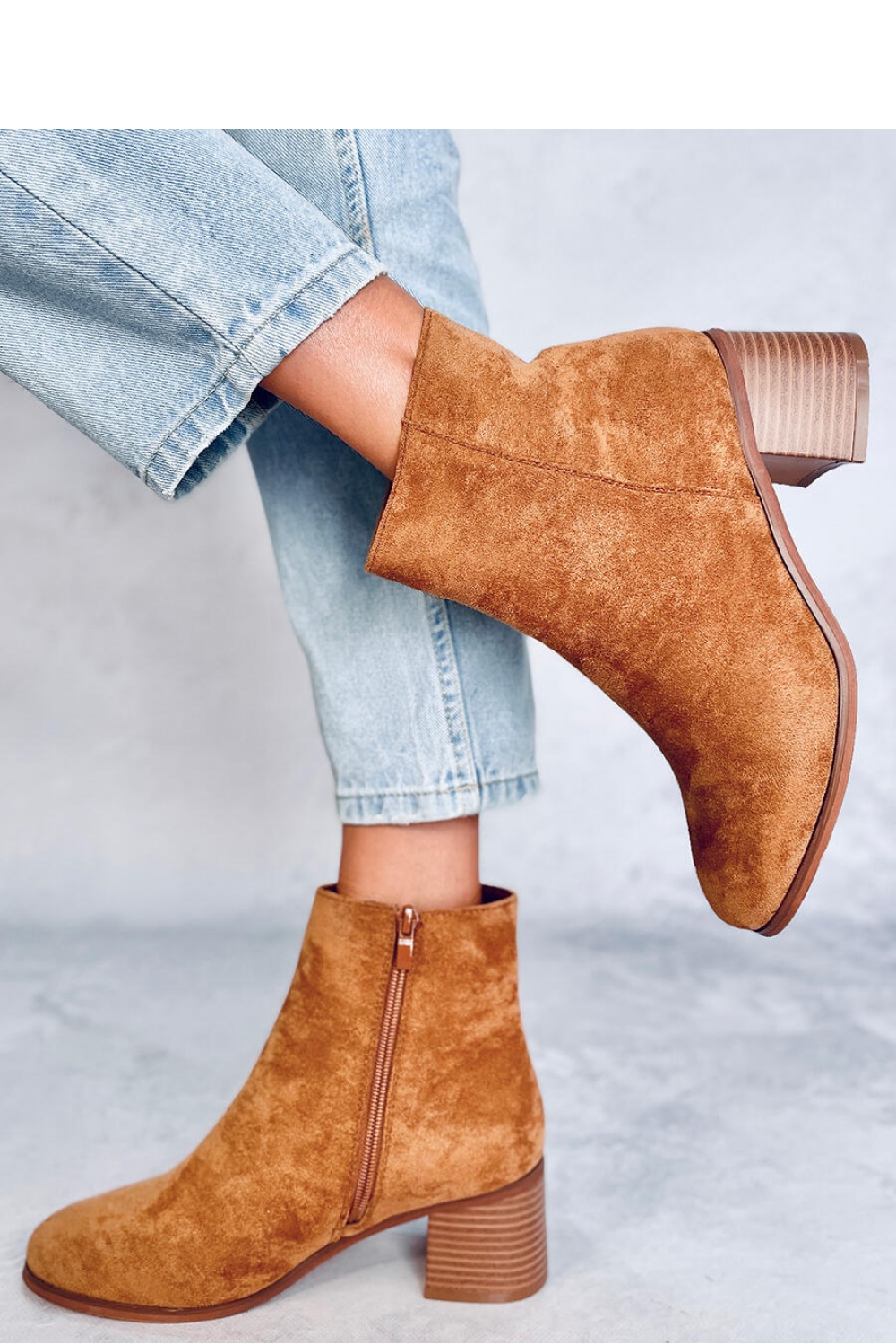  Heel boots model 186255 Inello  brown