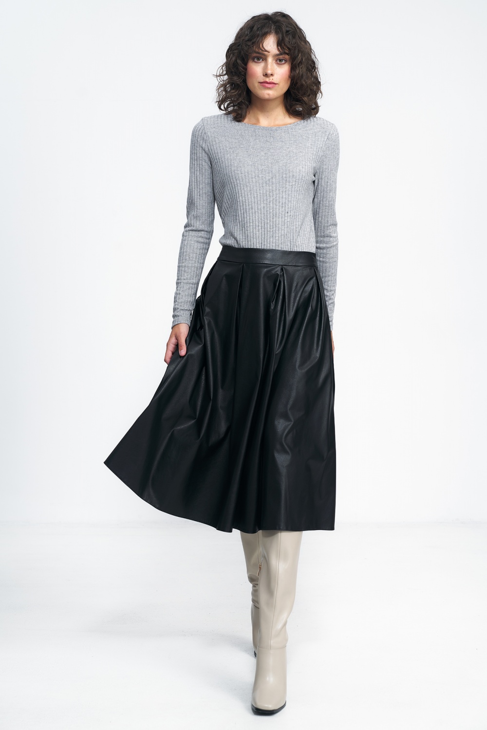  Skirt model 184597 Nife  black