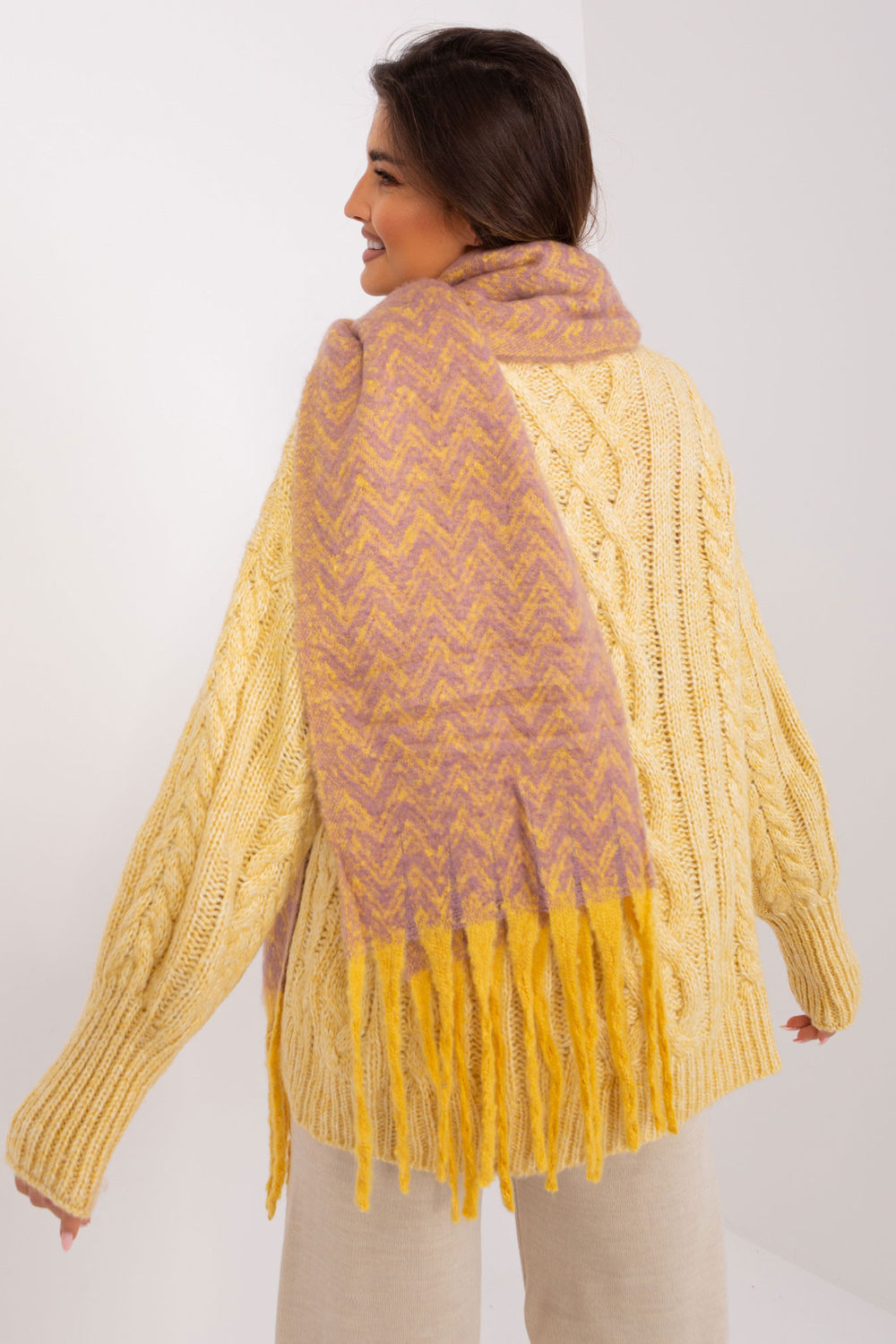  Shawl model 189238 AT  pink