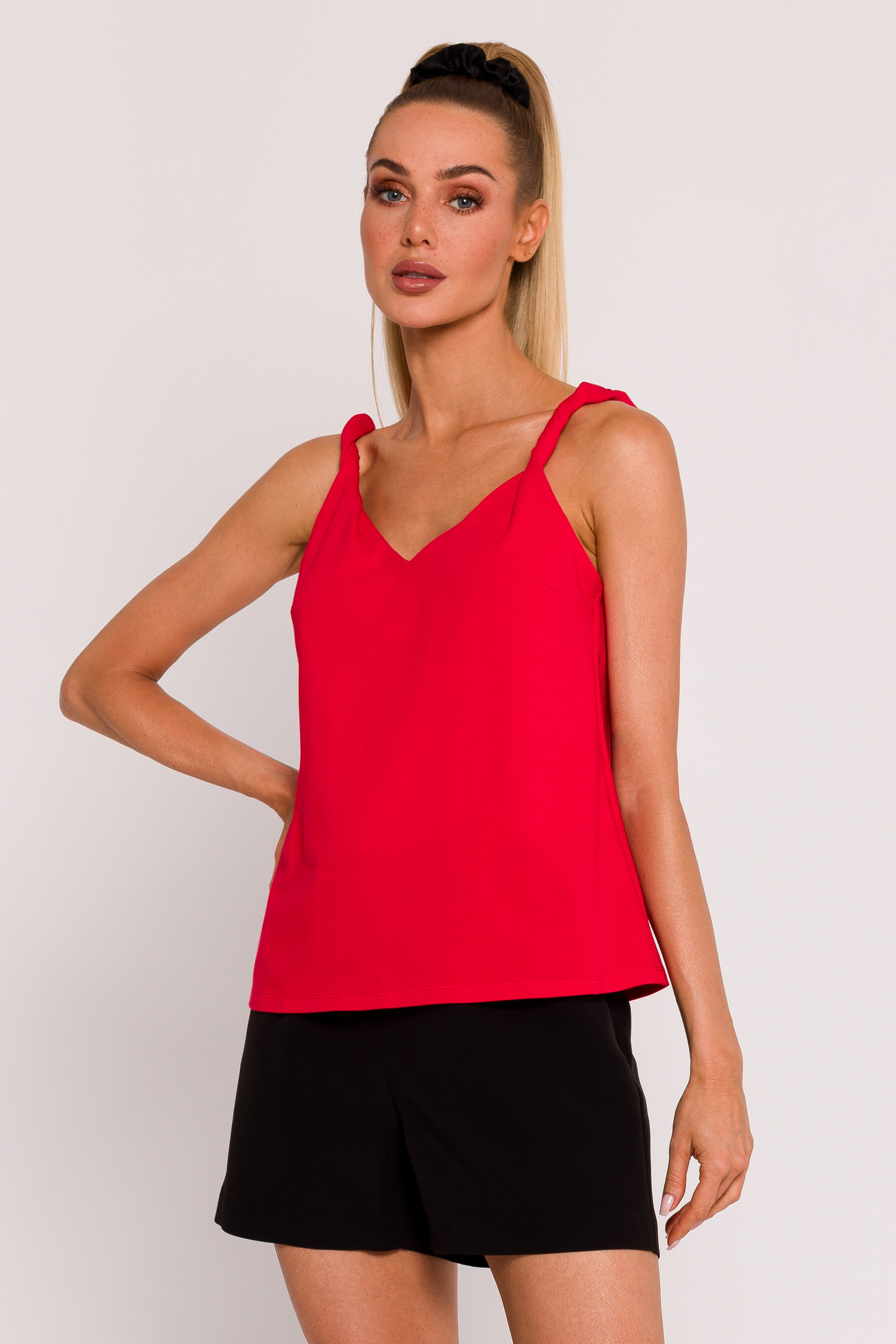  Blouse model 193547 Moe  red
