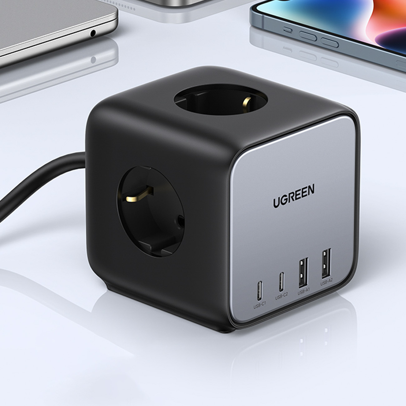 UGREEN CD268 Power Strip Cube 65W USB-A/USB-C + 3x AC black