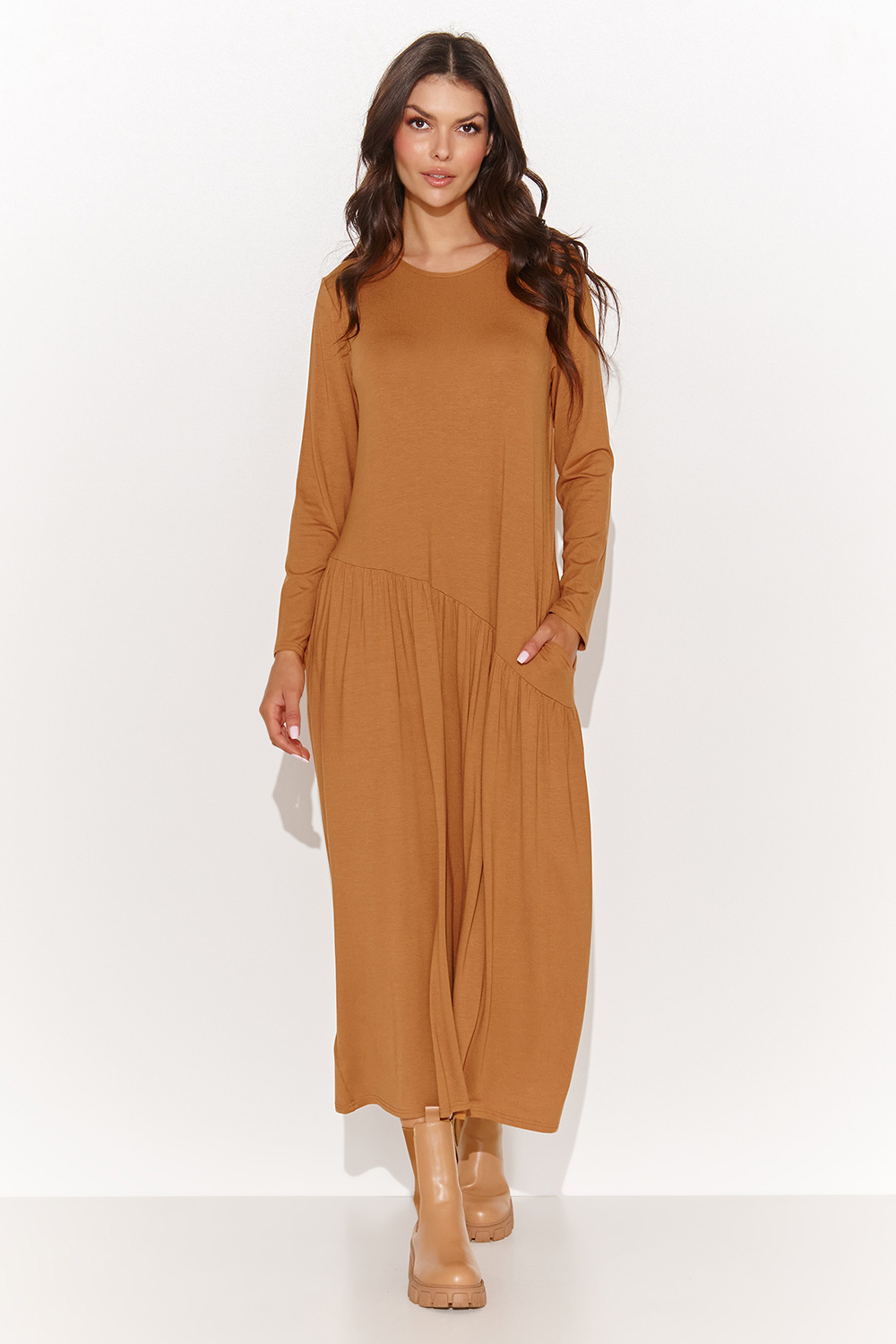 Daydress model 184375 Numinou  brown