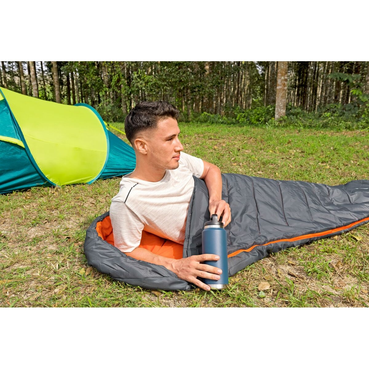 Bestway Sleeping Bag Polyester Temperature 3-8 Degrees 230x80x60 cm Camping 68103 Bestway Sleeping Bag Polyester Temperature 3-8 Degrees 230x80x60 cm Camping 68103