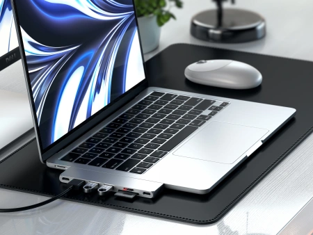 Satechi Pro Hub Slim with dual USB-C for MacBook (USB 4, HDMI, 2xUSB-A, SD/microSD, USB-C) (silver)