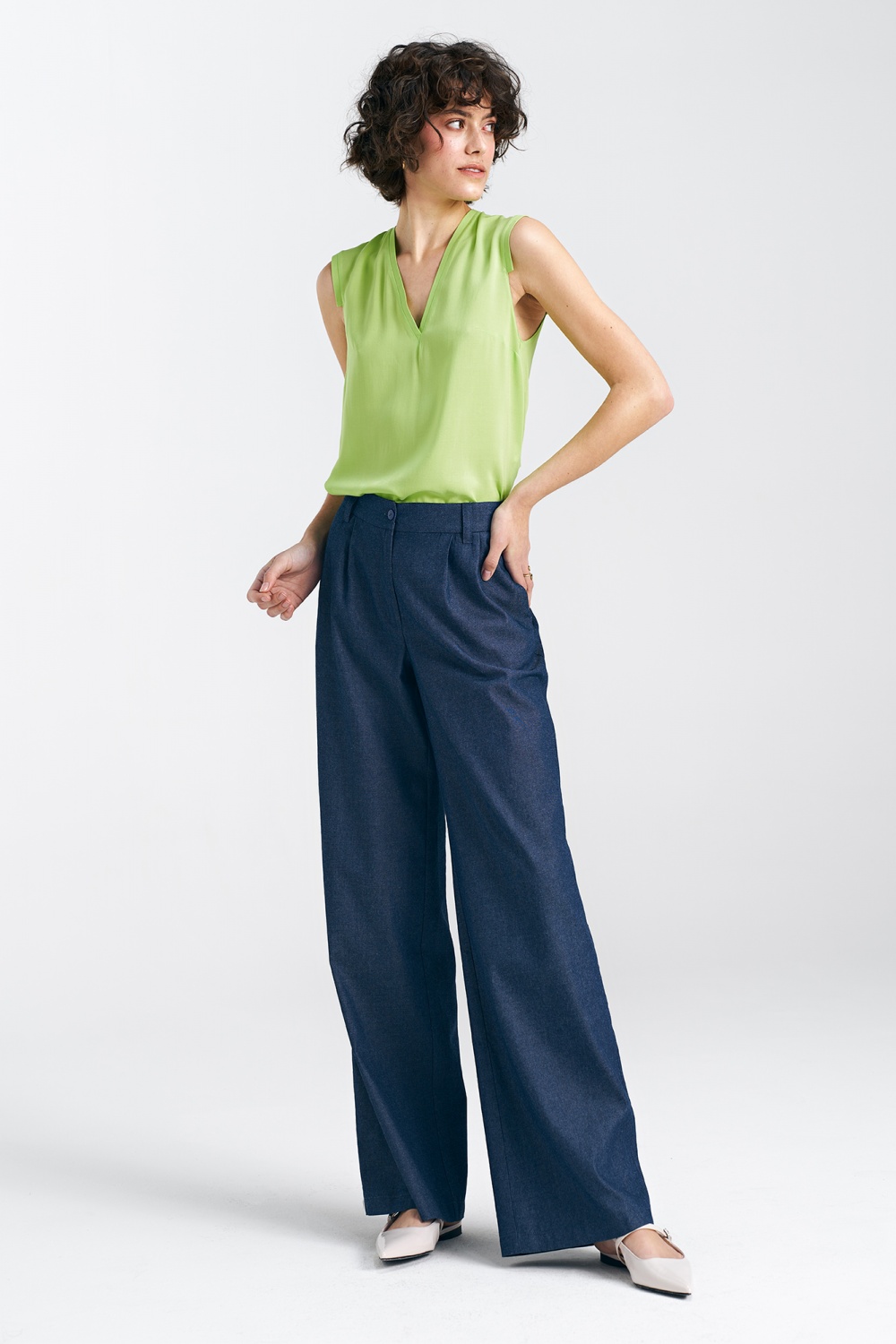  Trousers model 192966 Nife  navy blue