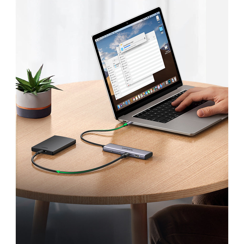 UGREEN CM473 Hub USB-C to 2xUSB-A, 2xUSB-C, 20 cm (grey)