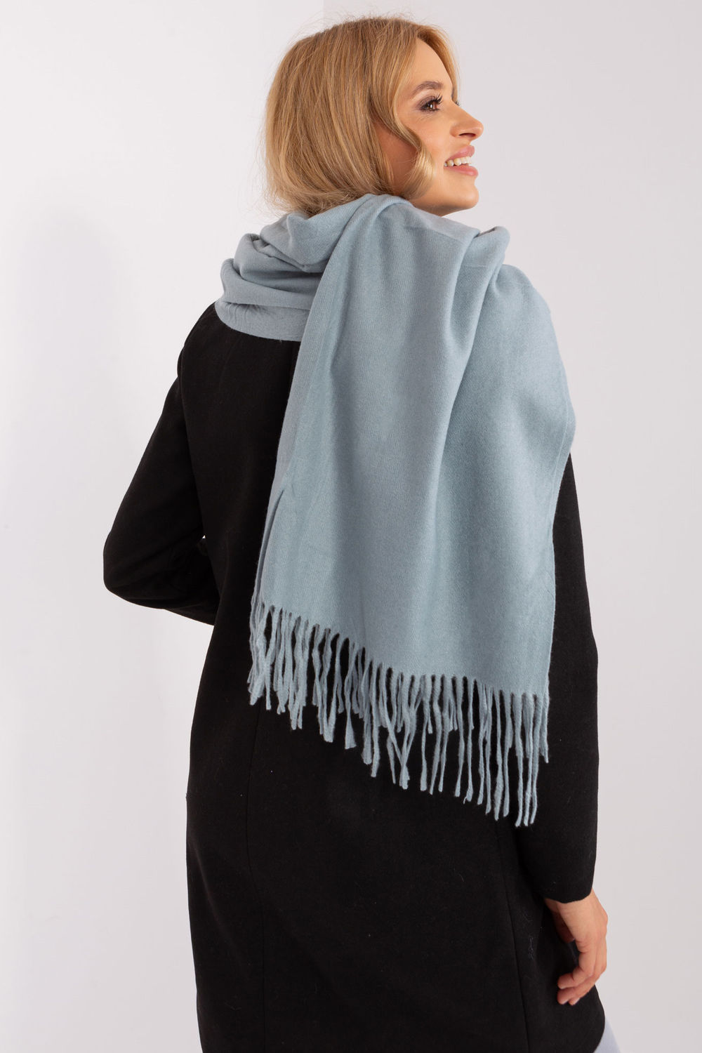  Shawl model 187609 AT  green