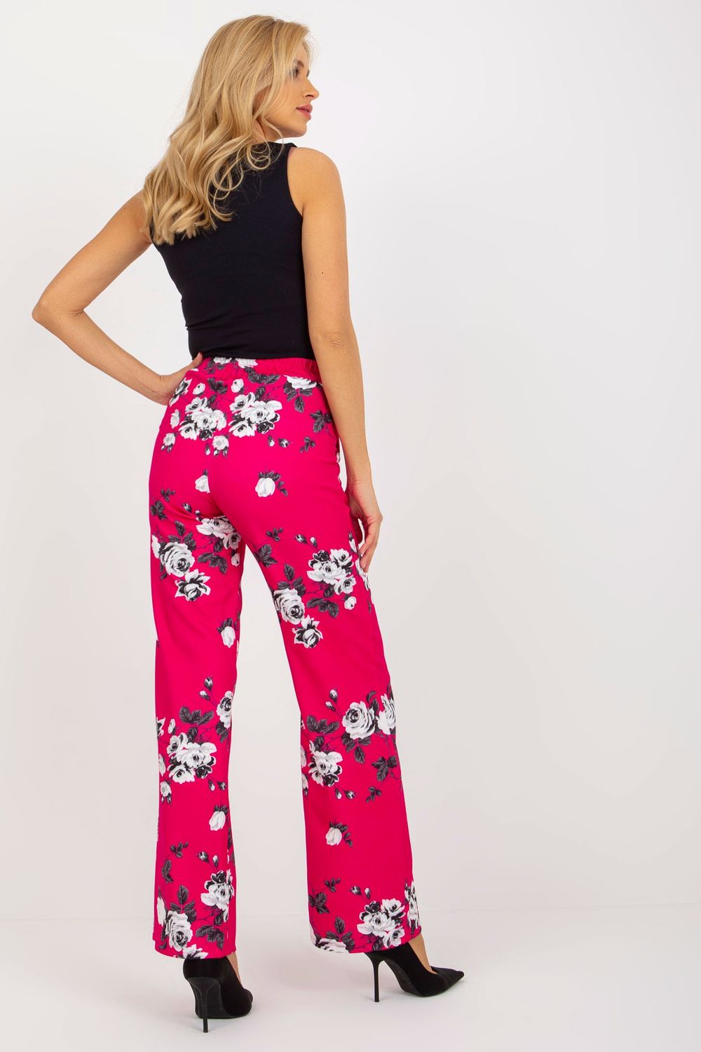  Women trousers model 175965 Lakerta  pink
