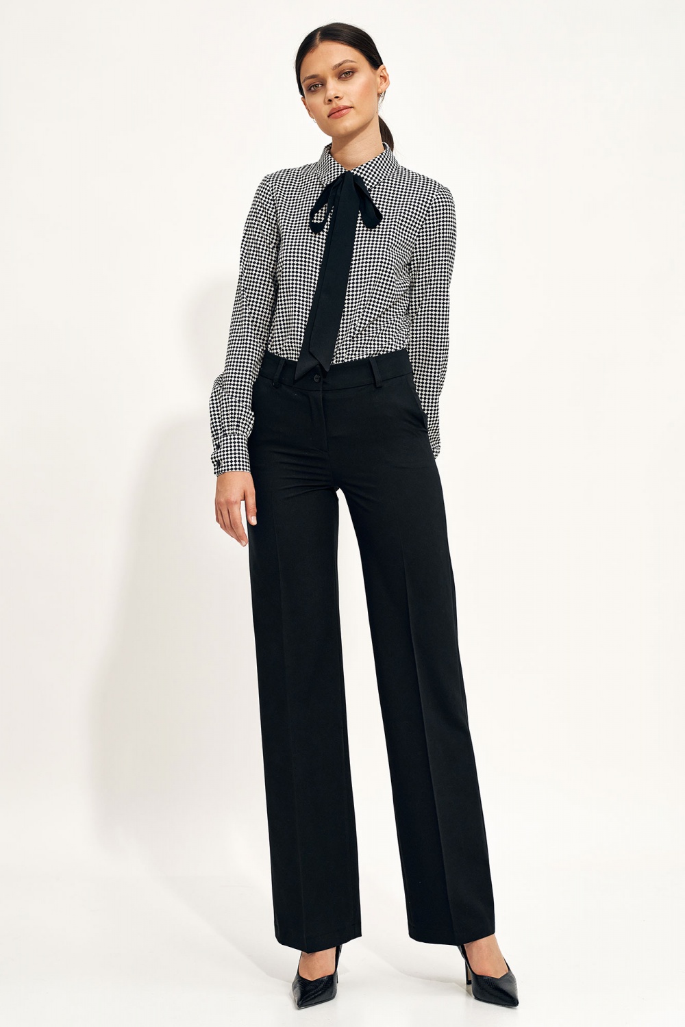Lange Hose model 169906 Nife schwarz Damen
