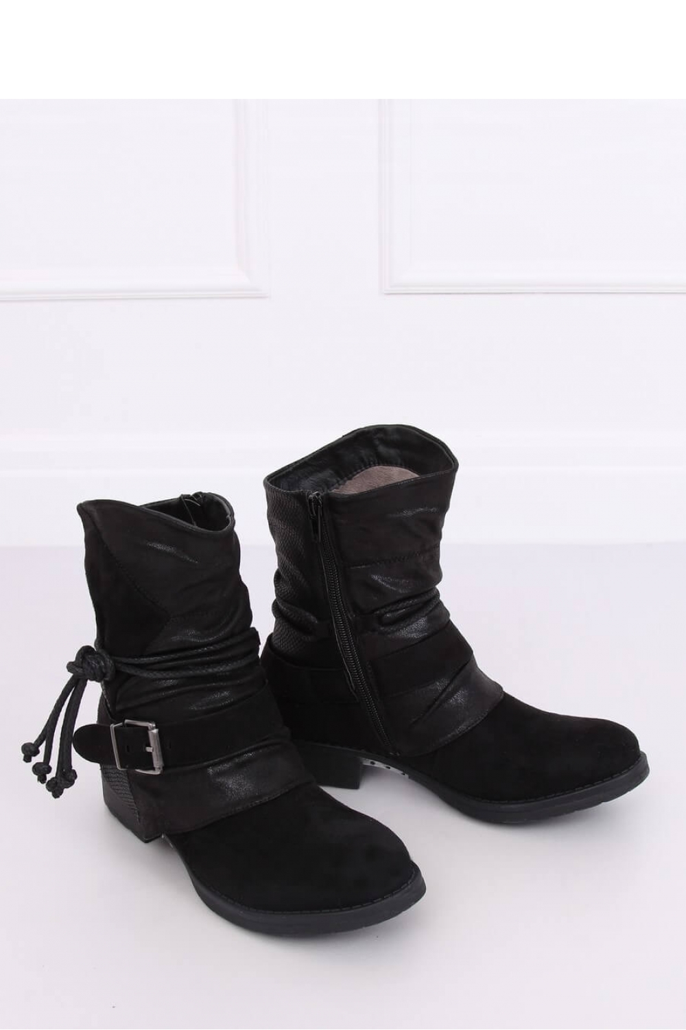 Boots model 134701 Inello black Ladies