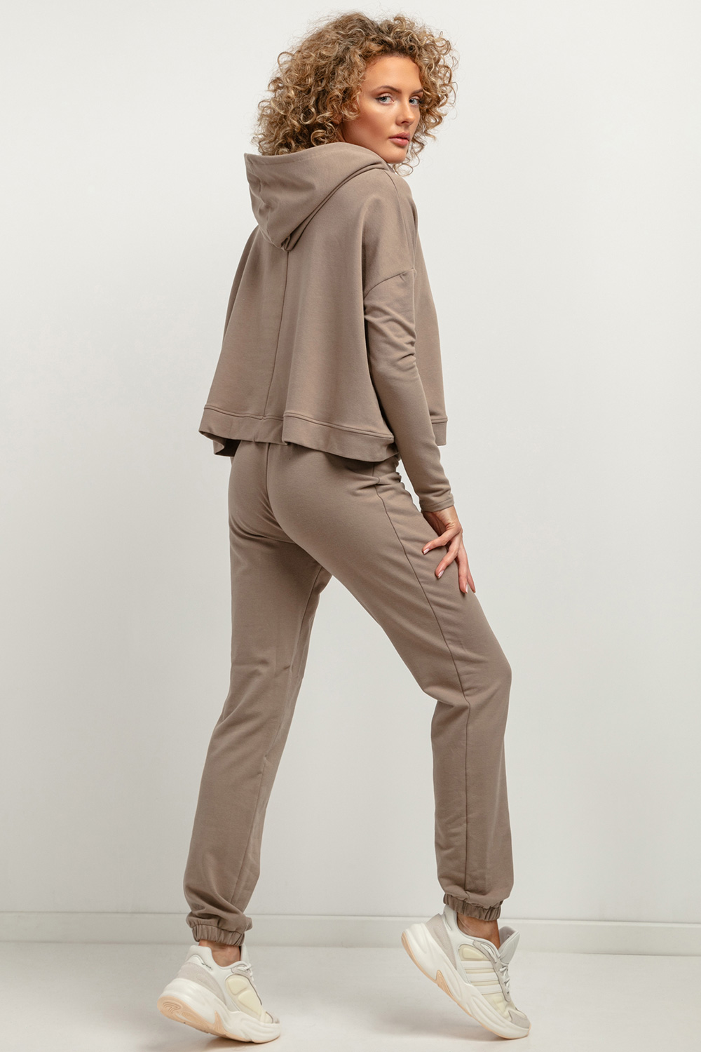  Tracksuit trousers model 183189 Tessita  brown