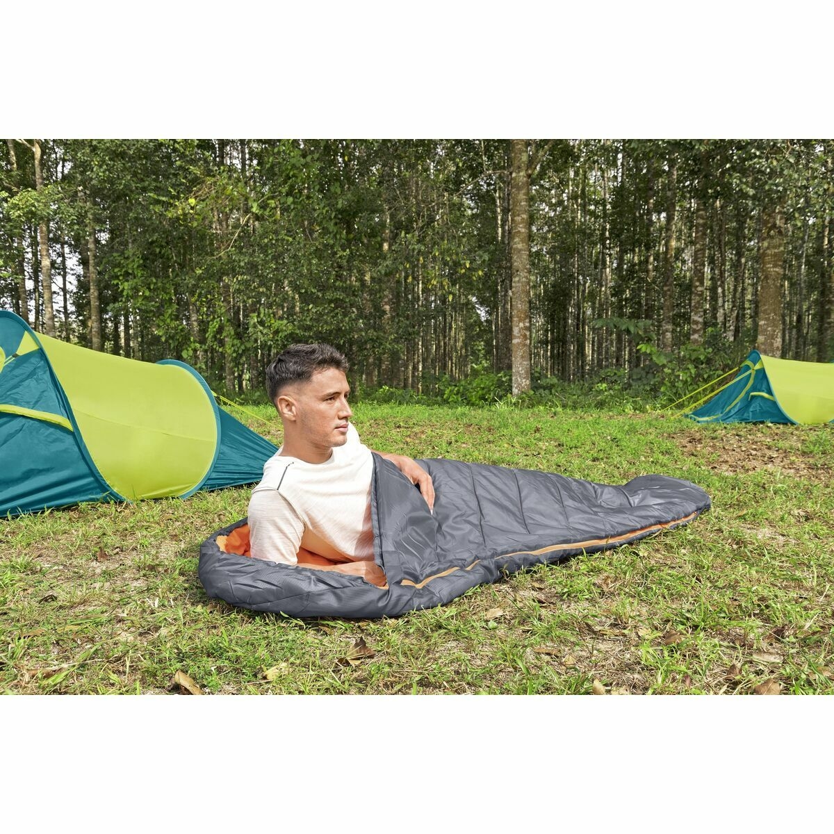 Bestway Sleeping Bag Polyester Temperature 3-8 Degrees 230x80x60 cm Camping 68103 Bestway Sleeping Bag Polyester Temperature 3-8 Degrees 230x80x60 cm Camping 68103