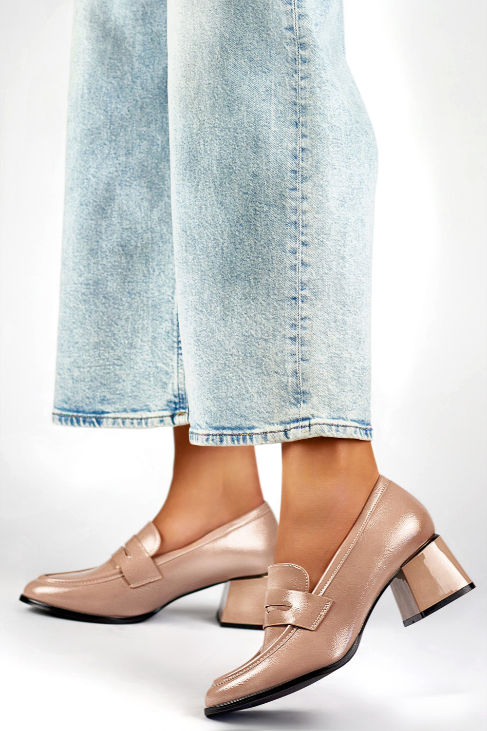  Block heel pumps model 200271 PRIMO  beige