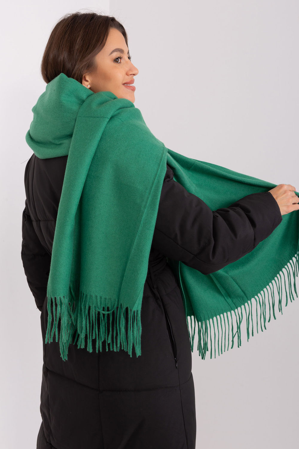  Shawl model 187608 AT  green