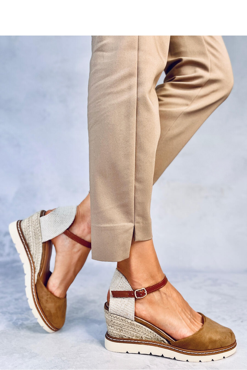  Espadrille model 181987 Inello  brown