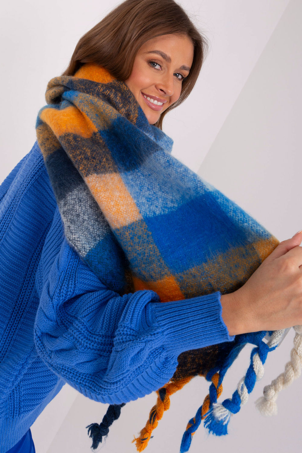  Shawl model 191716 AT  blue