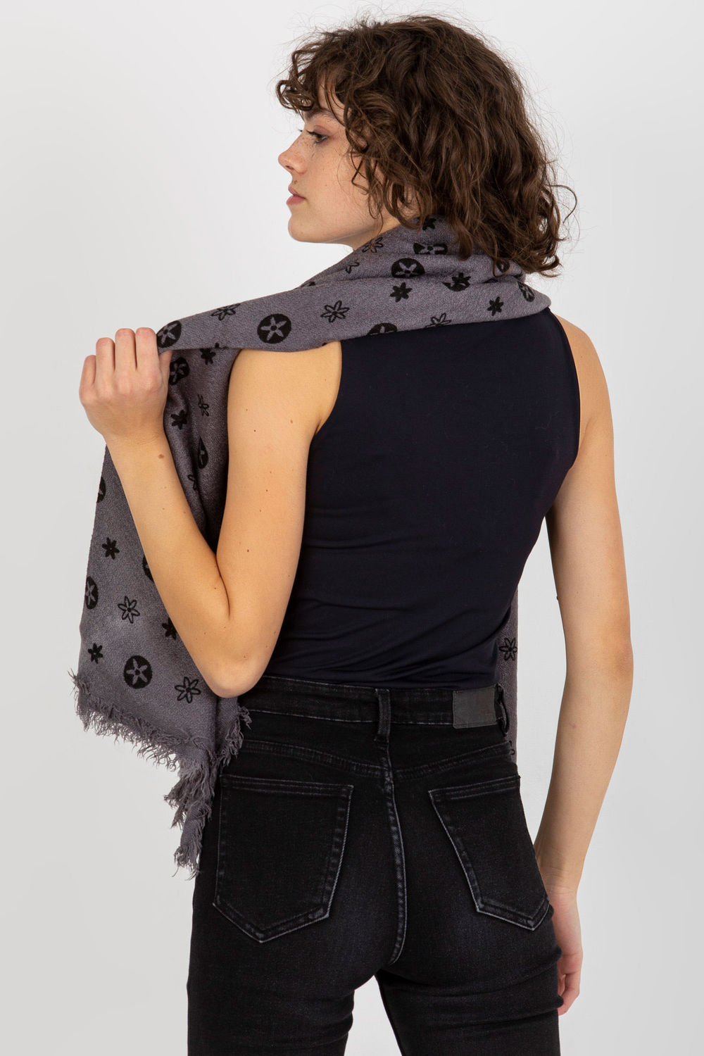  Neckerchief model 174866 AT  grey