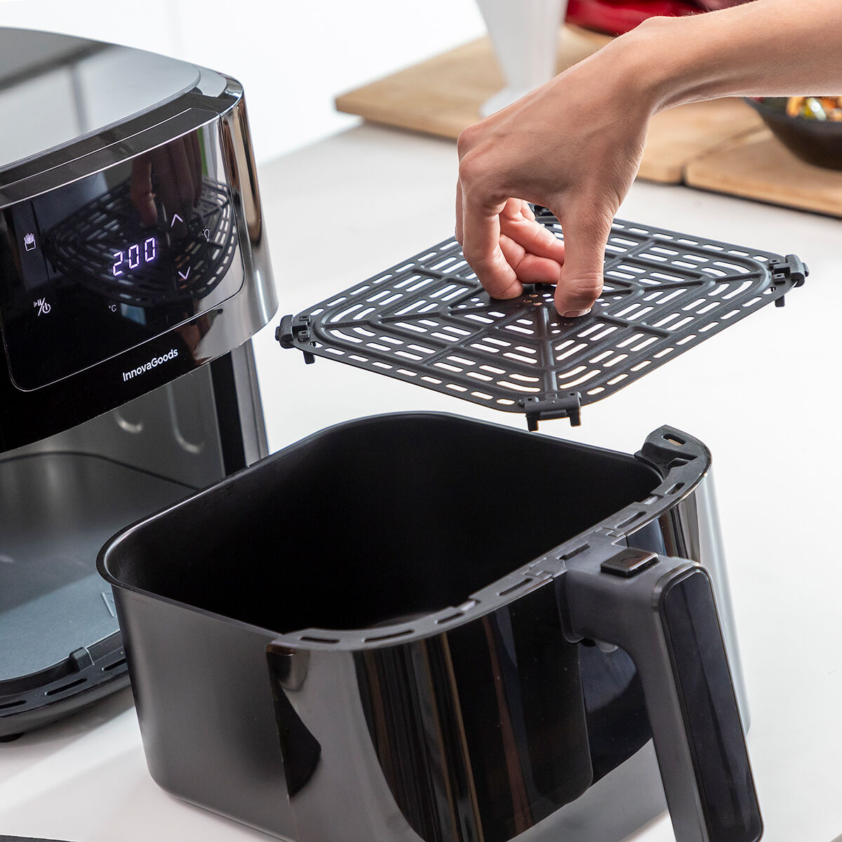 Oil-free Fryer with Weighing Scale InnovaGoods Fryinn Balance 5000 Black Stainless steel 1500 W 5 L Oil-free Fryer with Weighing Scale InnovaGoods Fryinn Balance 5000 Black Stainless steel 1500 W 5 L