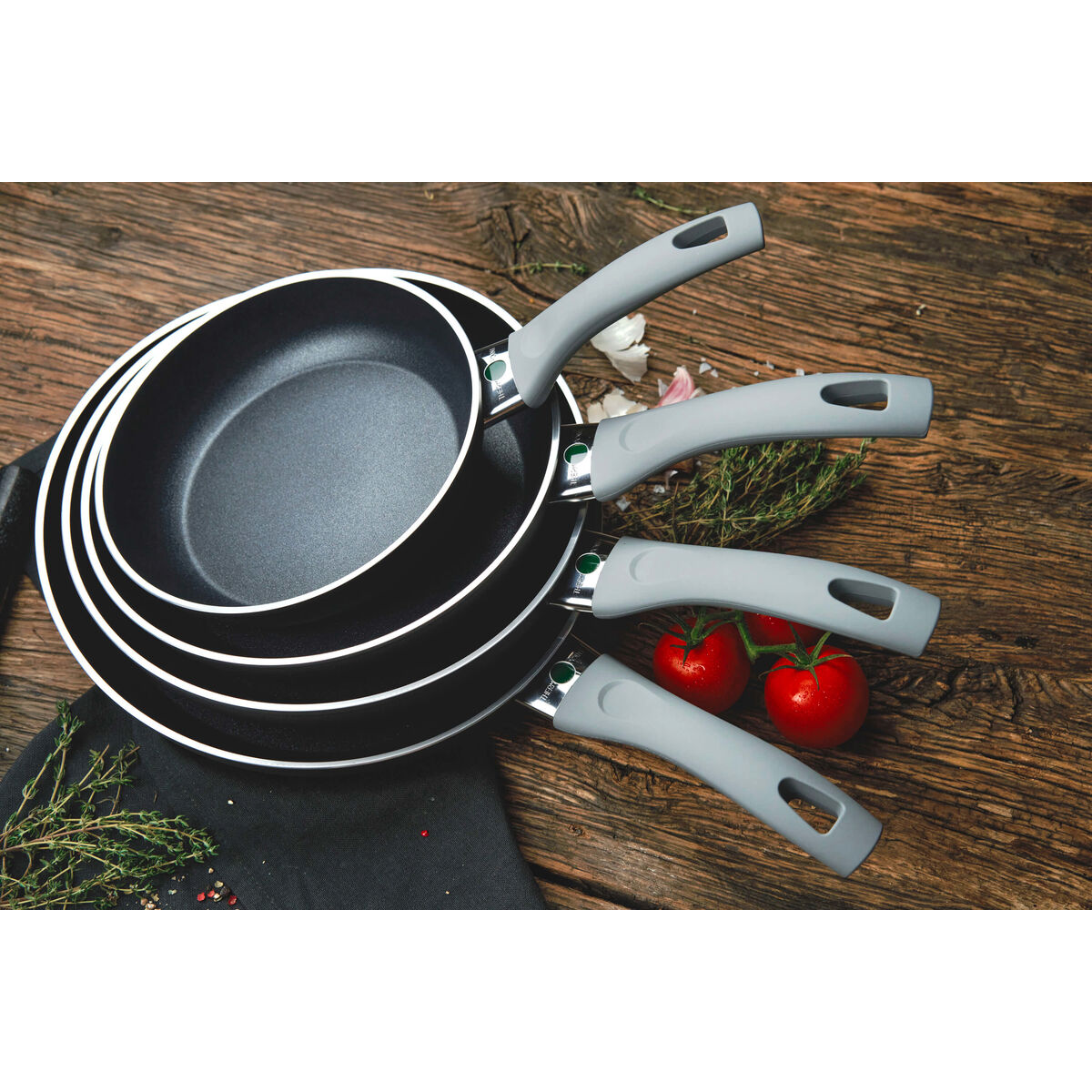 Pan Ballarini 75003-049-0 Black Aluminium 1 Piece Ø 24 cm