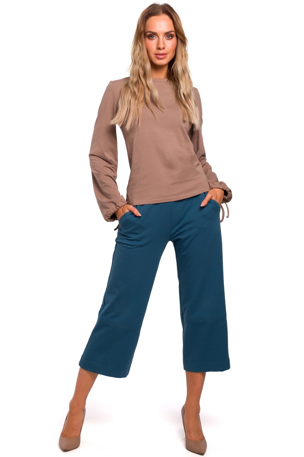  Blouse model 135479 Moe  beige