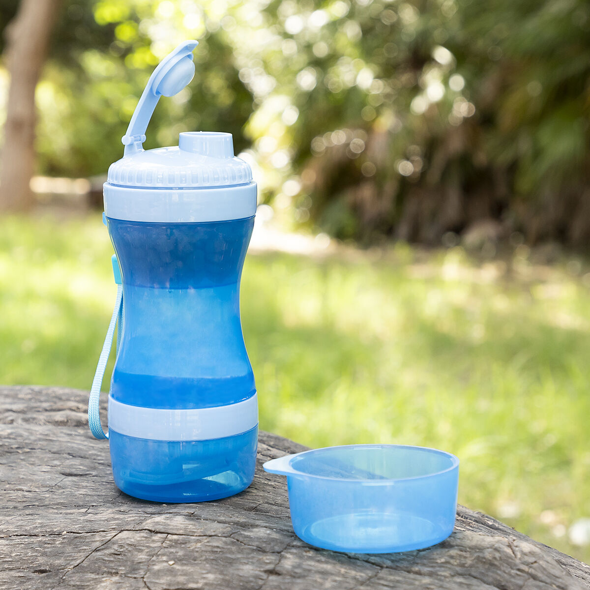 2-in-1 bottle with water and food containers for pets Pettap InnovaGoods