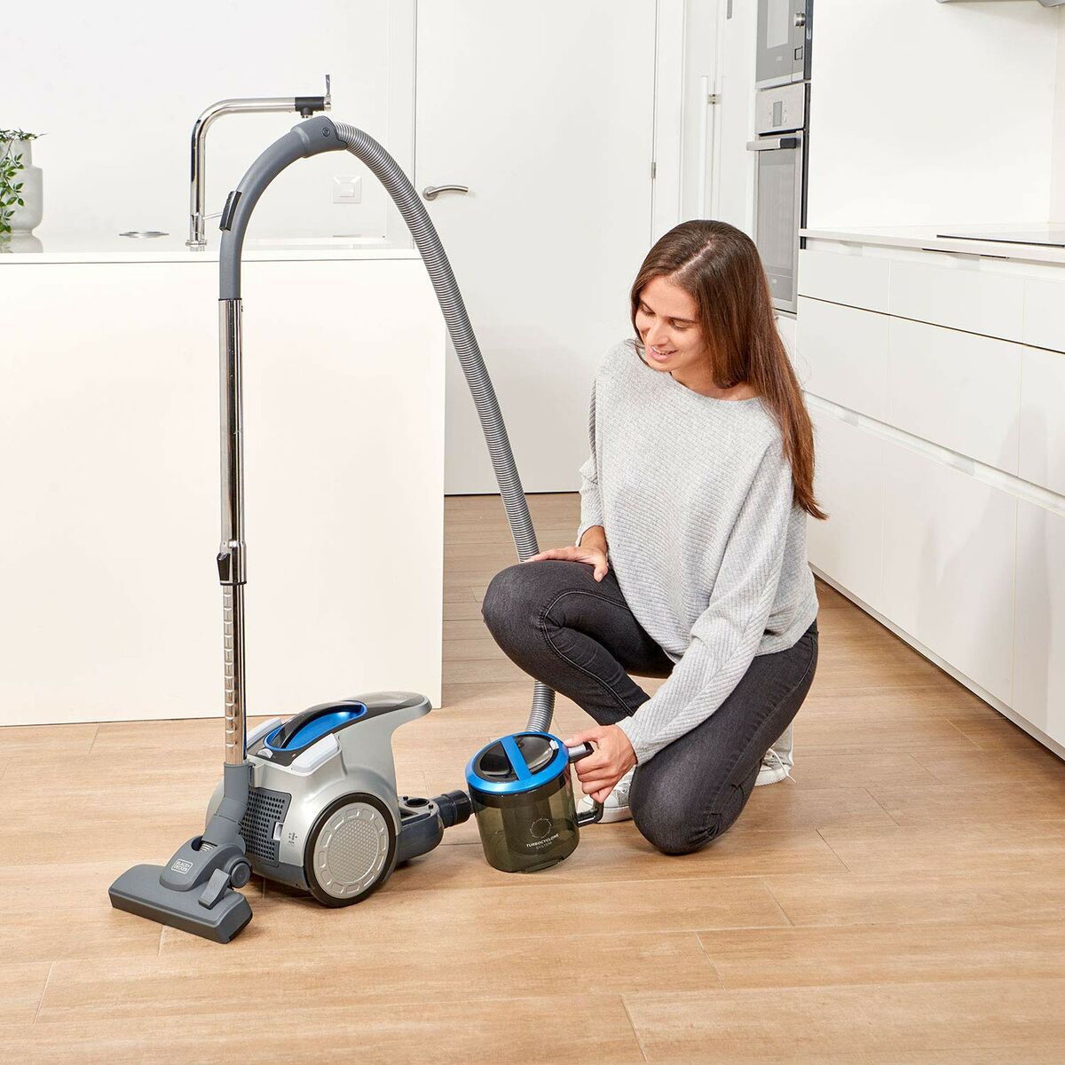 Extractor Black & Decker BXVML700E Black 700 W Extractor Black & Decker BXVML700E Black 700 W