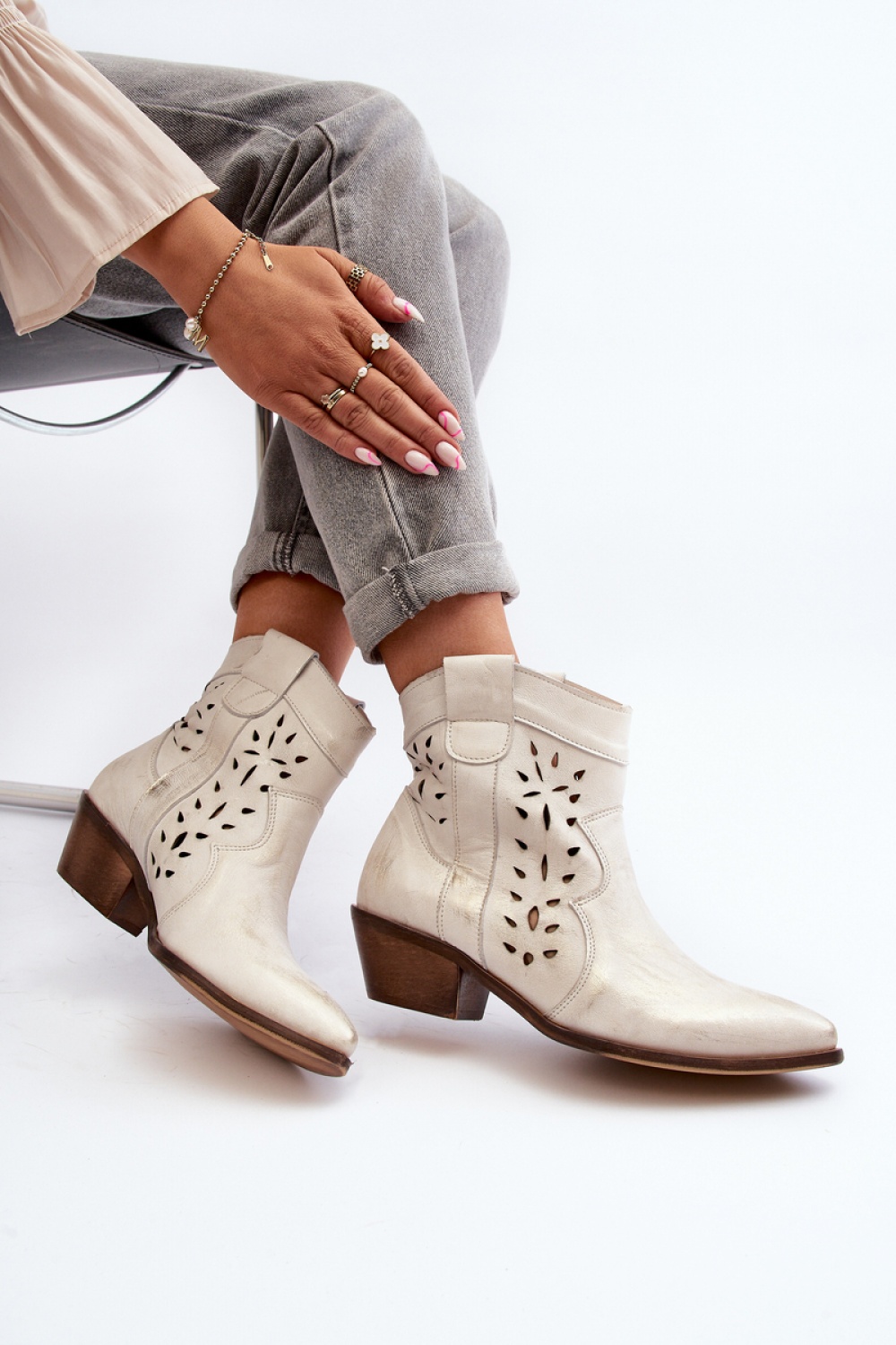  Heel boots model 193147 Step in style  grey