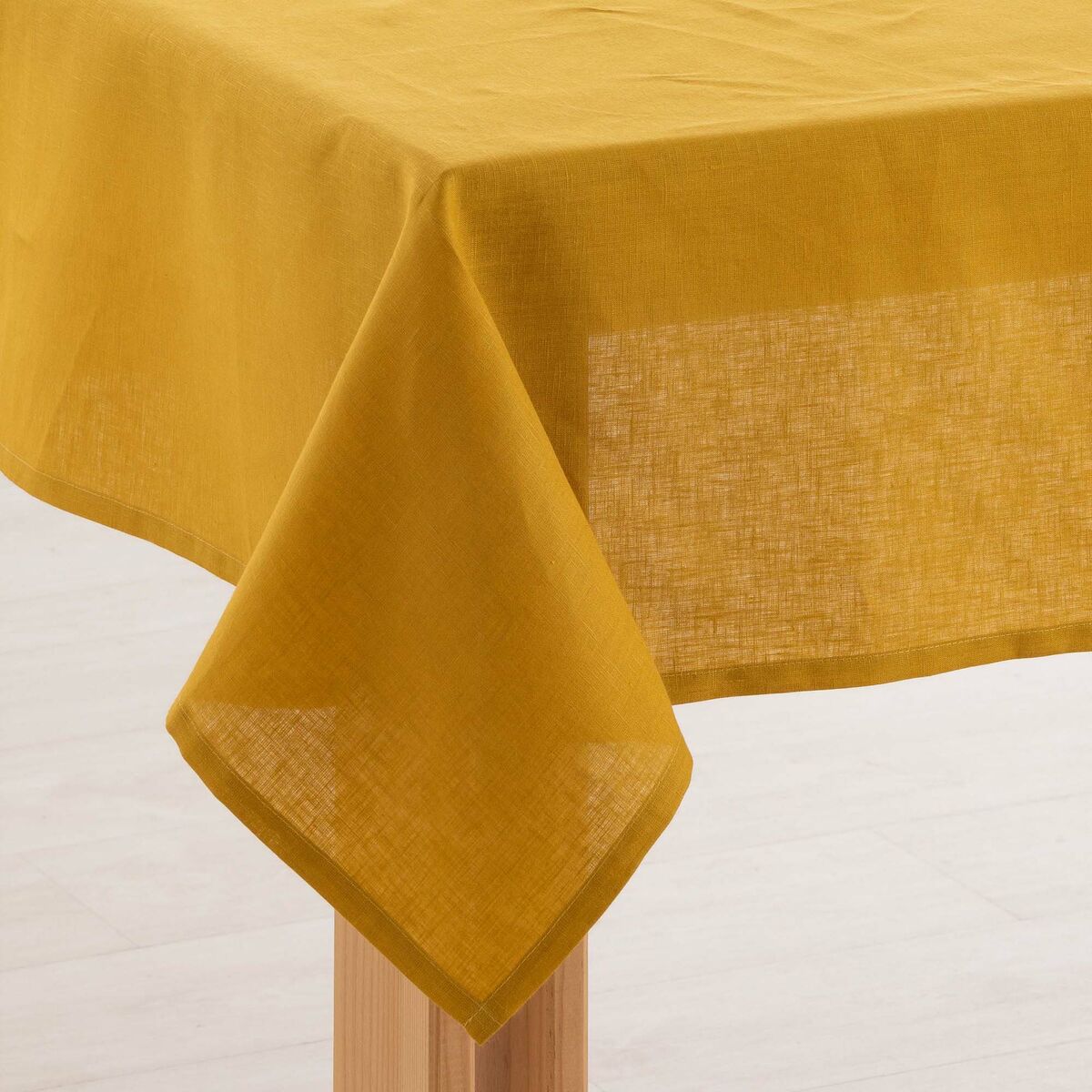 Tablecloth Mauré 350 x 150 cm Mustard