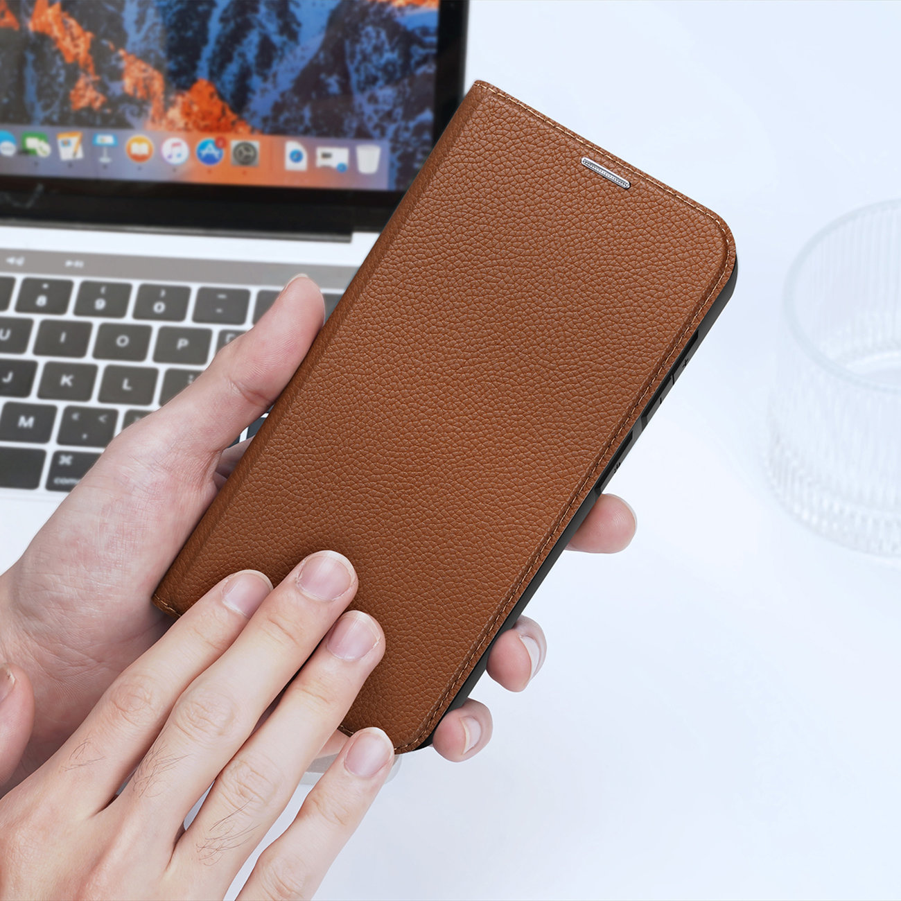 Dux Ducis Skin X2 Samsung Galaxy S23+ Plus brown