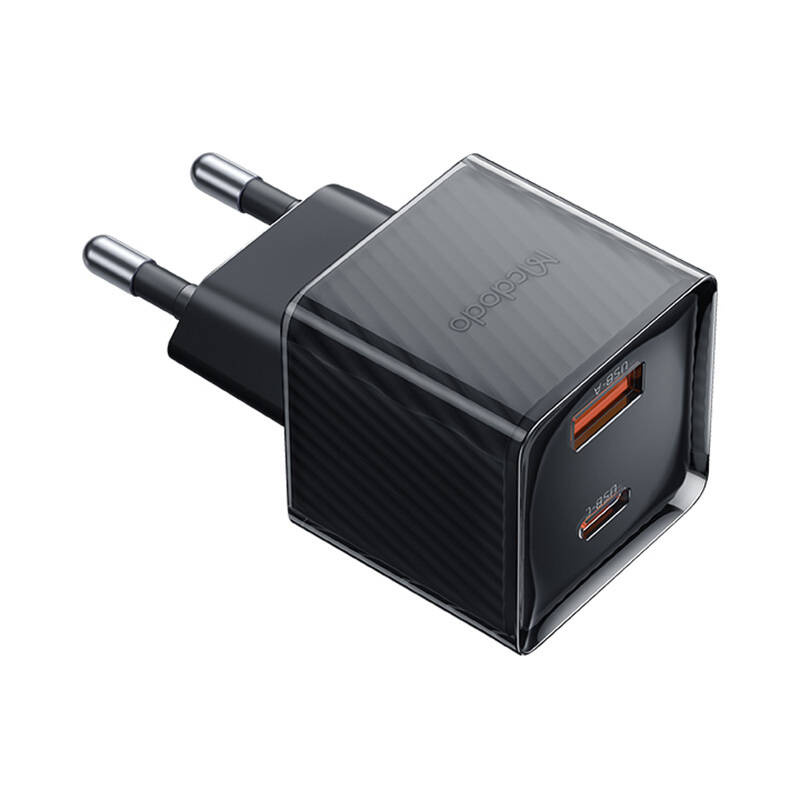 Mcdodo CH-4151 USB-A, USB-C, GaN, 33W wall charger (black)