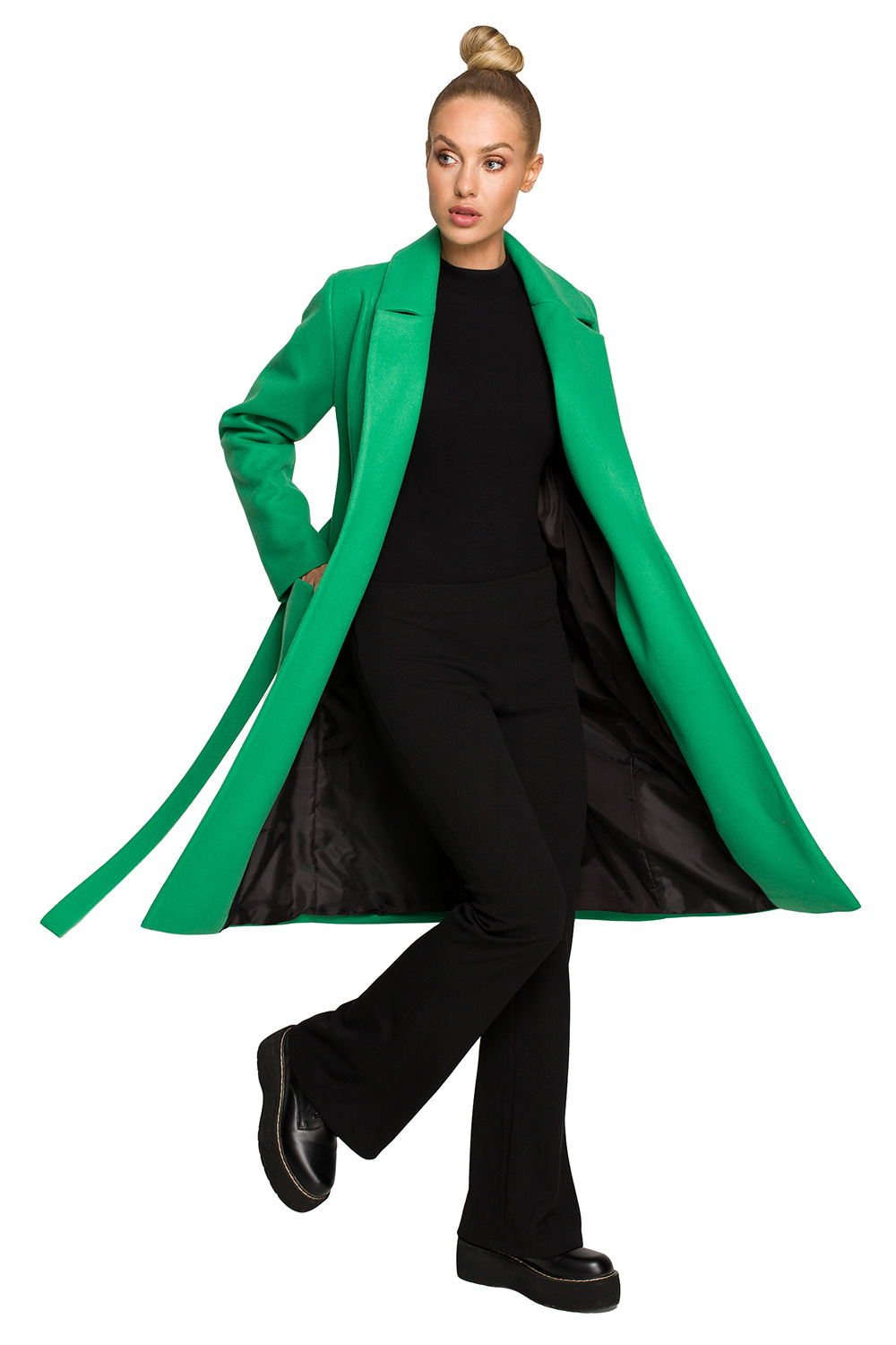  Coat model 169938 Moe  green