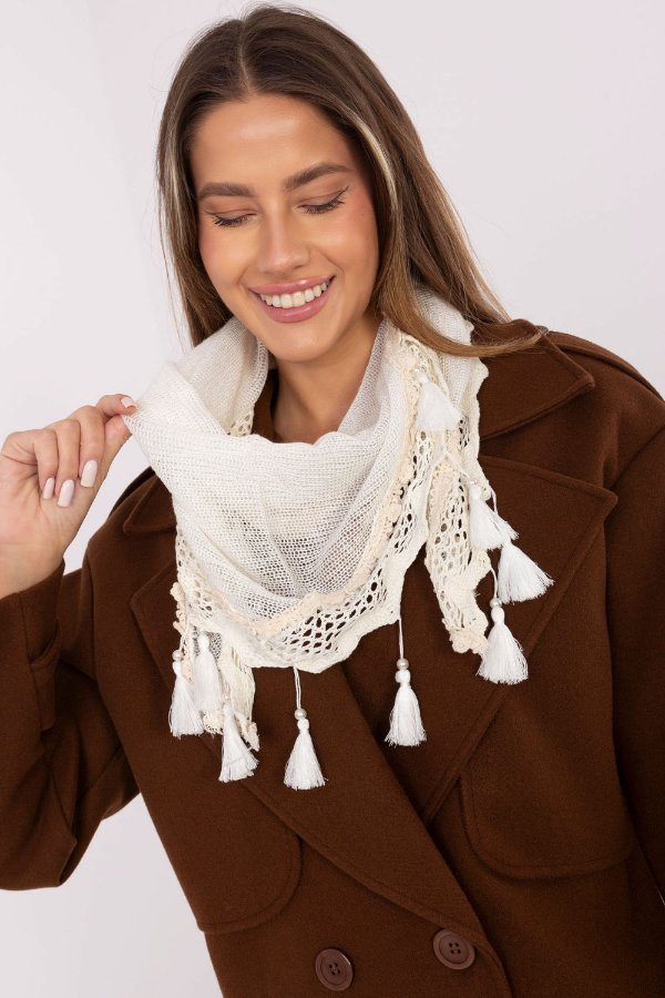  Neckerchief model AT  beige