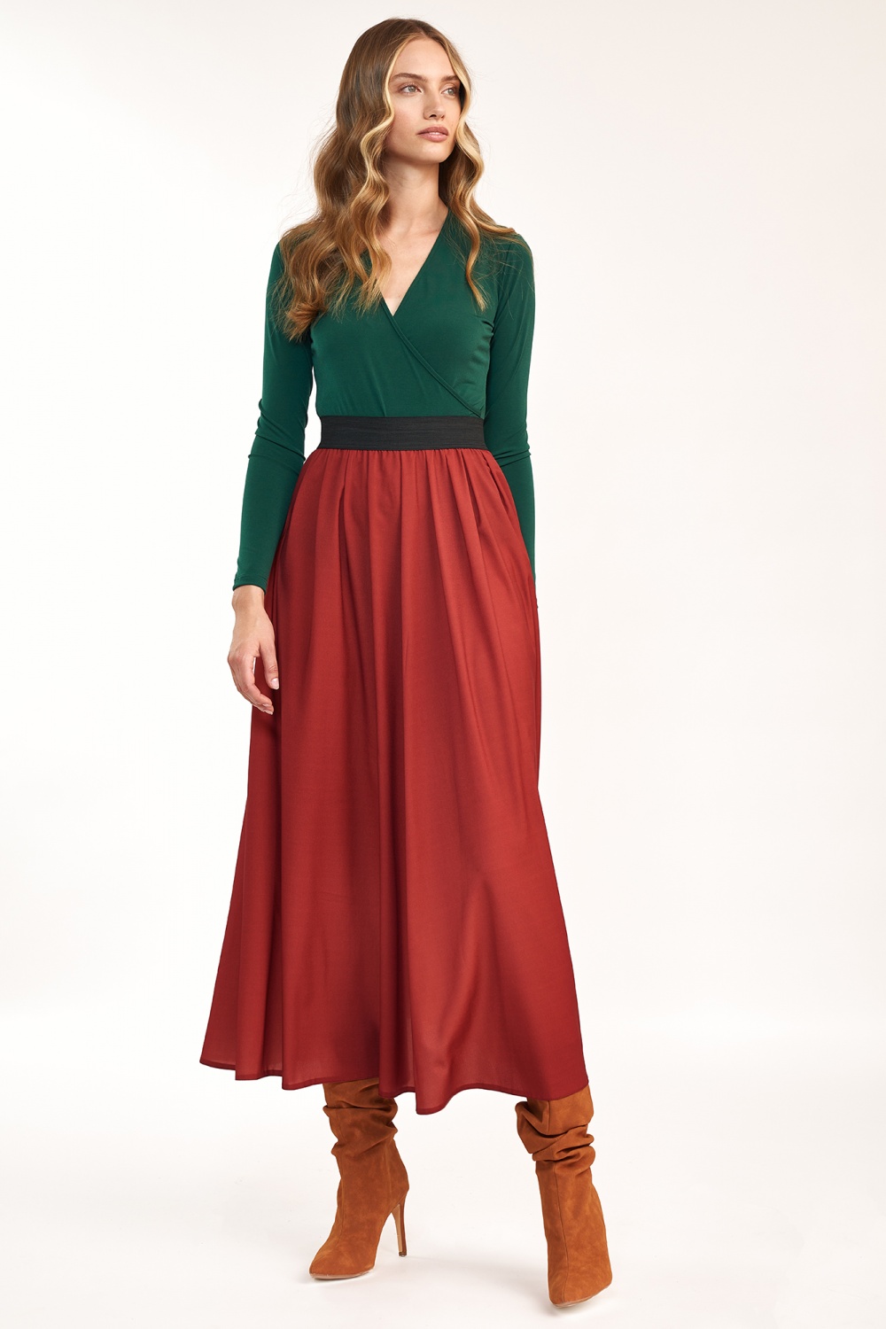  Long skirt model 158900 Nife  red
