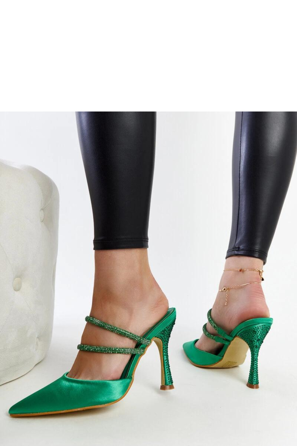  High heel pumps model 207510 Solea  green