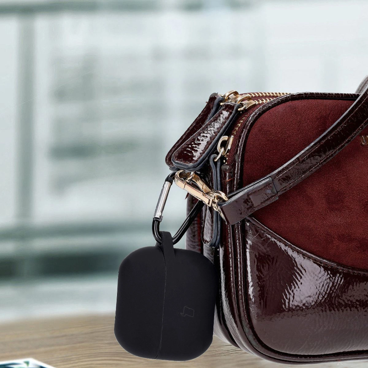 Bizon Case Headphone Silicone Samsung Galaxy Buds 3 / 3 Pro black