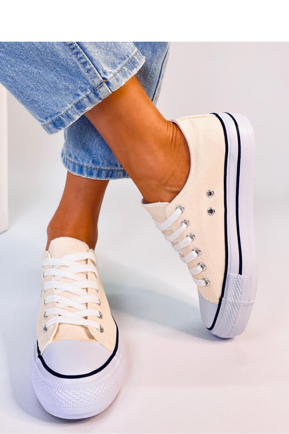  Sneakers model 178737 Inello  beige