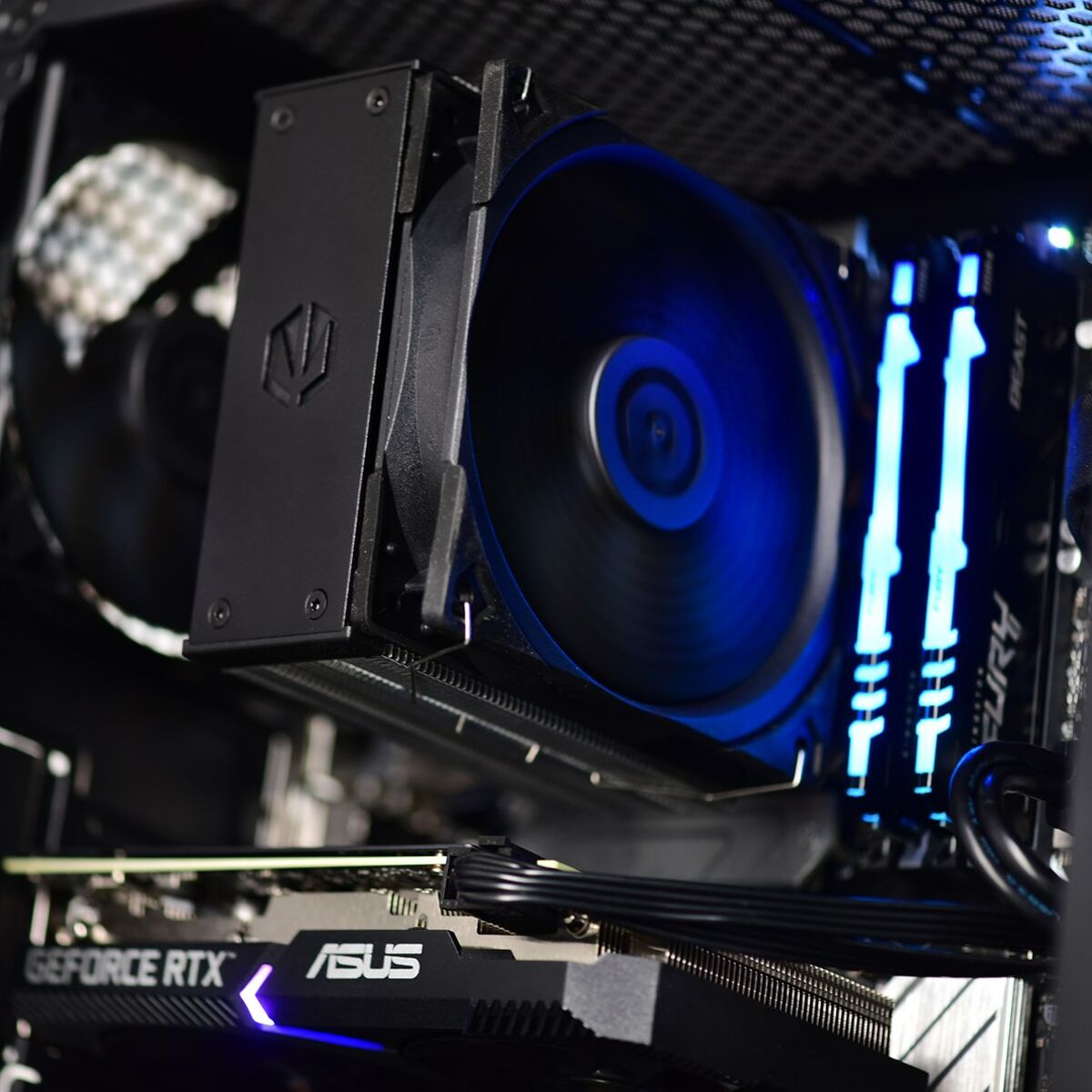 Desktop PC Actina KOMAAAGIP1450 AMD Ryzen 5 5500U AMD RYZEN 5 5500 16 GB RAM 1 TB SSD Nvidia Geforce RTX 4060 Desktop PC Actina KOMAAAGIP1450 AMD Ryzen 5 5500U AMD RYZEN 5 5500 16 GB RAM 1 TB SSD Nvidia Geforce RTX 4060