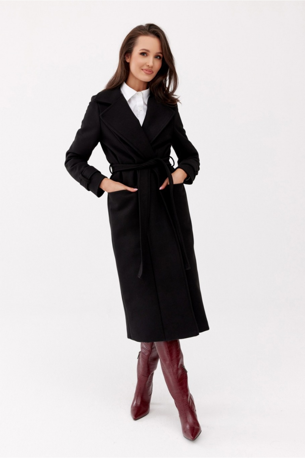  Coat model 185983 Roco Fashion  black