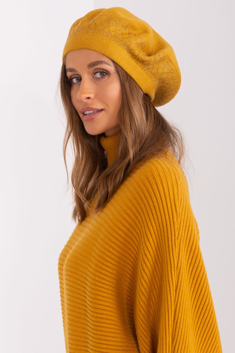  Beret model 208247 AT  yellow